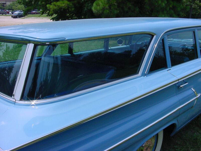 1960 Kingswood Wagon blue 8.JPG